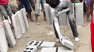 Domino