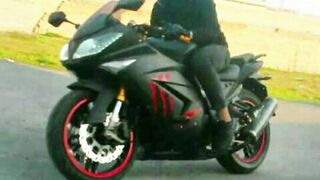 Mototsikl monster 3 sotiladi.