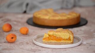 Песочный пирог с абрикосами