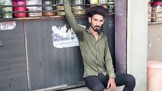 दुकान वाले को चूना लगाया ????