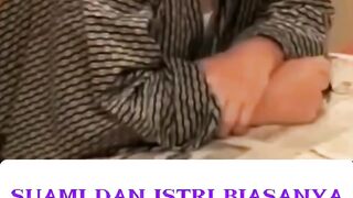 Suami dan istri ketika di rumah