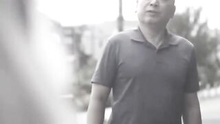 Serumah sama istri muda paman