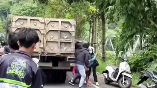 Jalur padat di Malang malah berujung adu jotos ????