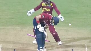 Moite take a value wicket of Jacob Bethel