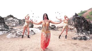 Indian Girl Neetu Singh Dance