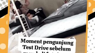 Di beli kaga, di nodai iya ????