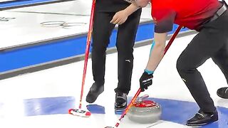 Curling broom