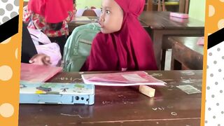 Yang takut gurunya inimah ????