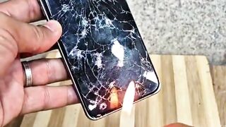 Remove LCD Scratches Using This Method?! ???? A Weird But Intriguing Trick!