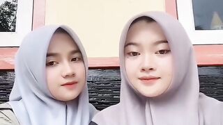 2 Ukhtiy Cantik bersholawat #shorts #sholawat #sholawatviral #sholawatmerdu #sholawatan #santri
