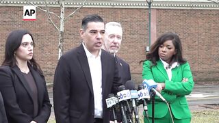 House Democrats respond to Les Wexner saying he was 'duped' by Epstein.