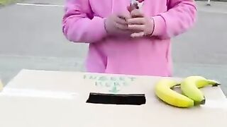 Sad_story._????Human_and_Dependence(360p).