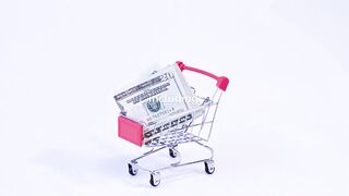 How to make money from Instagram