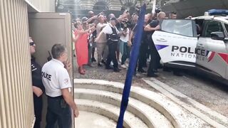 Super cop