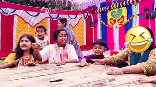 বিয়ে বাড়ি যখন খিদা লাগে????