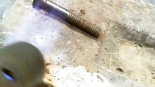 heating a nut #asmr