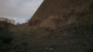 Pluribus S1 E2 - Pirate Lady