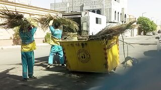 Middle East me baladiya ke worker