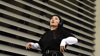 The Pioneer Woman - Woman Beautiful | Trending HD Video