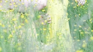 The Pioneer Woman - a woman and child in a field of yellow flowers | Trending HD Video