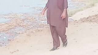 ہم ان سے محبت کر کے دن رات صنم روتے ہیں