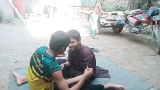 ان میں سے کون کھلاڑی ہے