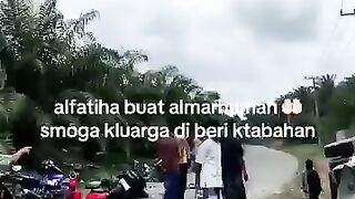 alfatihah #automobile #supironline #trukoleng #excavator #driver #supirtruk #storywa