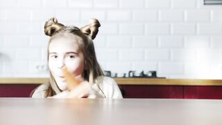 Funnyfuzzy - creative hand girl eating | Trending HD Video