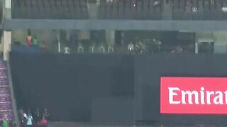 Bard Evans great six over 3rd man