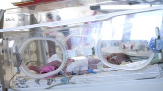 Infant - id | Trending HD Video