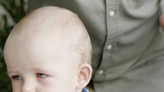 BaByliss - parents feeding child | Trending HD Video