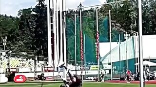 King of pole vault