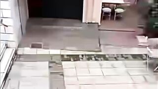 Watch until the end, you won't regret it! This is 1 in a billion! ????