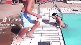 Watch until the end, you won't regret it! This is 1 in a billion! ????