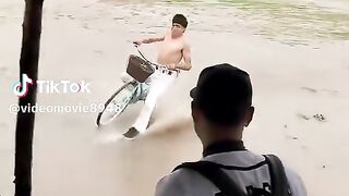 Watch until the end, you won't regret it! This is 1 in a billion! ????