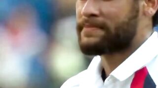 dan neymar yang melakukan itu :)