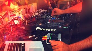KEY4050 & Plumb - I Love You (Live at Transmission Prague 2019) [4K]