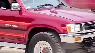 Perfect Driver, Car Stunt