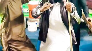 Molvi ka Dance Dekho