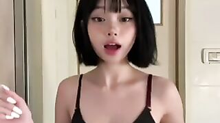 tiktok girl dance #1
