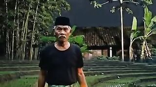 Zaman dahulu yang sibuk bukan jari,. tapi diri yang saling menyapa♥️