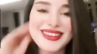 live video call show Arabian most beautiful girls Elena