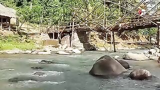 Suara air ampuh menenangkan pikiran...
