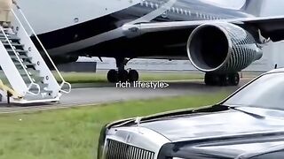 fyp tiktokitalia modernwarfare summertime luxurylife richvibes milionarlifee luxury cars
