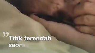 Di balik senyum hangat Ibu, ada beban yang ia simpan dalam hati. Yang terkadang ia tangisi saat sendiri????????