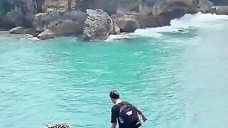 Pantai gesing gunung kidul Jogjakarta