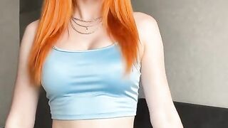 ginger redhead girl dance fyp usa