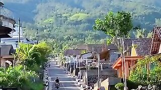 Desa di bawah kaki gunung Merapi