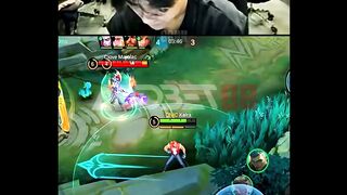 Kelra udah siap di-gank, sampe flicker duluan.