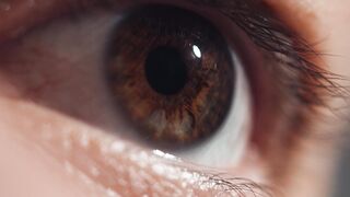 The Pioneer Woman - eye close up macro | Trending HD Video
